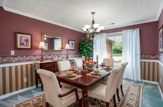 323 Dogwood Court, Versailles, KY 40383