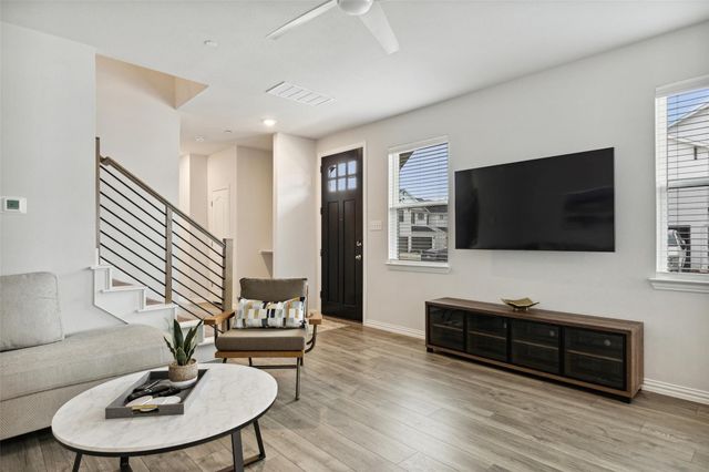 1200 Lamar Drive, Lewisville, TX 75077