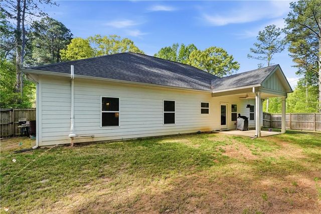 186 Chester Harris Drive, Dallas, GA 30132