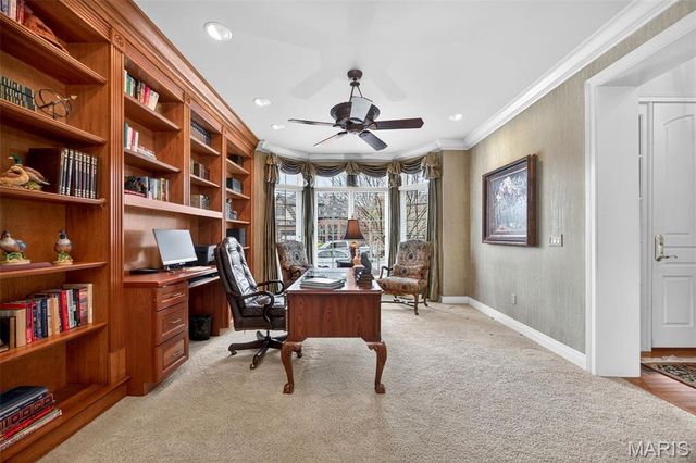 6 Upper Conway Lane, Chesterfield, MO 63017