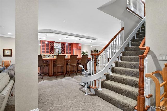 6 Upper Conway Lane, Chesterfield, MO 63017