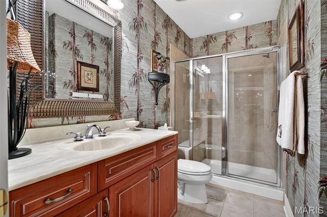 6 Upper Conway Lane, Chesterfield, MO 63017