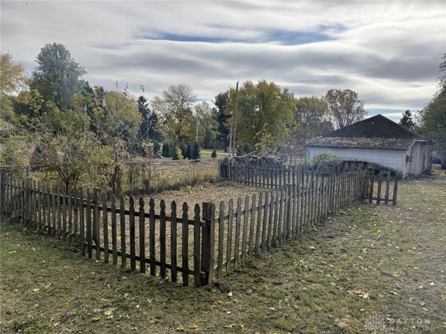 6947 Phillipsburg Union Road, Englewood, OH 45322