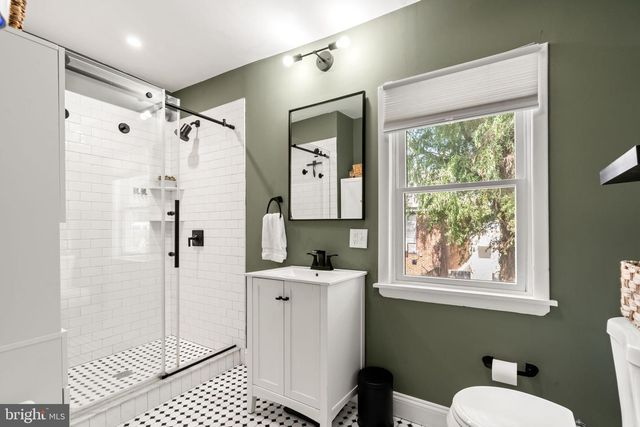 4751 FOWLER ST, Philadelphia, PA 19127