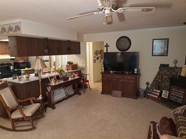 5672 AVE H, Mc Intosh, FL 32664