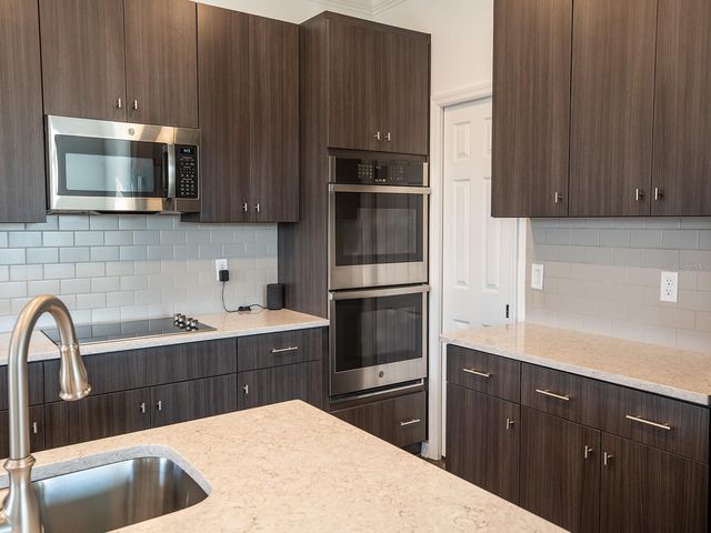 5836 TIMBERDALE AVENUE, Wesley Chapel, FL 33545