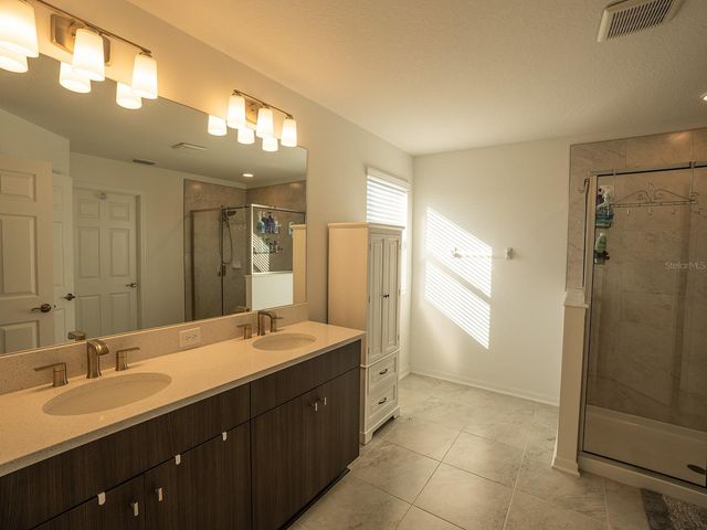 5836 TIMBERDALE AVENUE, Wesley Chapel, FL 33545