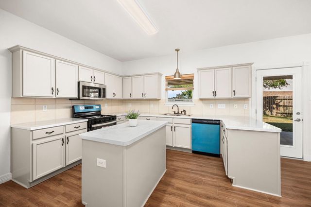 4534 Marquis Avenue, Baytown, TX 77521