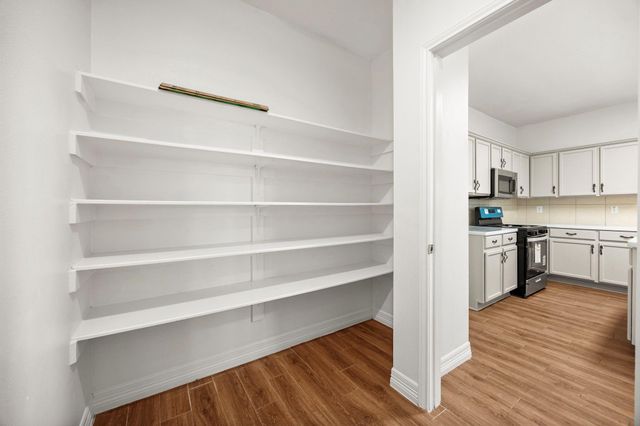 4534 Marquis Avenue, Baytown, TX 77521