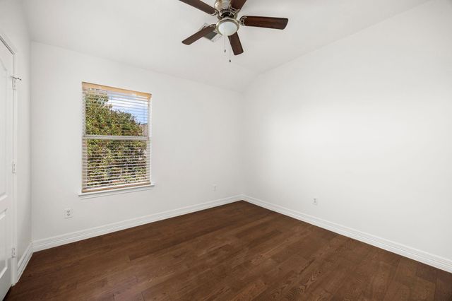 4534 Marquis Avenue, Baytown, TX 77521