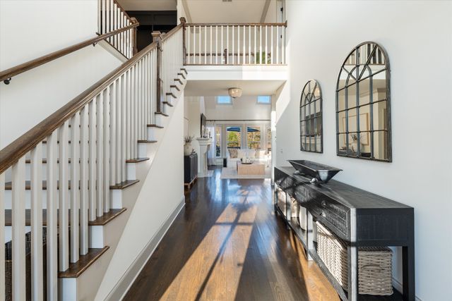 7314 Dug Hill Rd, Bon Aqua, TN 37025