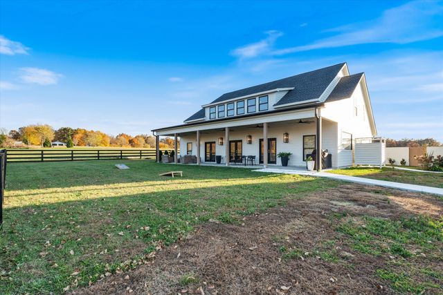 7314 Dug Hill Rd, Bon Aqua, TN 37025