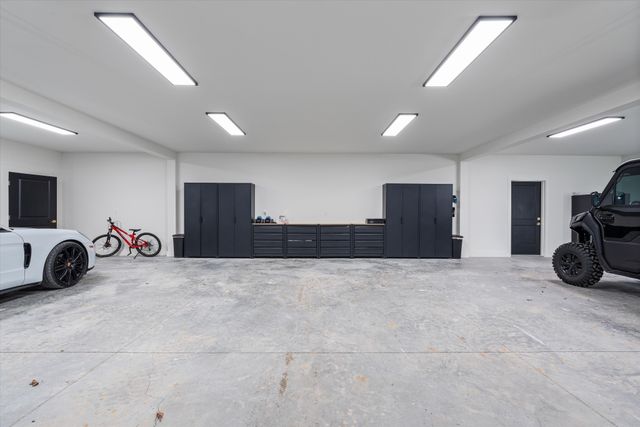 7314 Dug Hill Rd, Bon Aqua, TN 37025