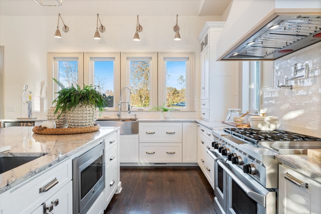 7314 Dug Hill Rd, Bon Aqua, TN 37025