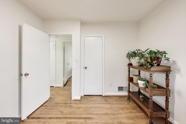 11209 MIDVALE RD, Kensington, MD 20895