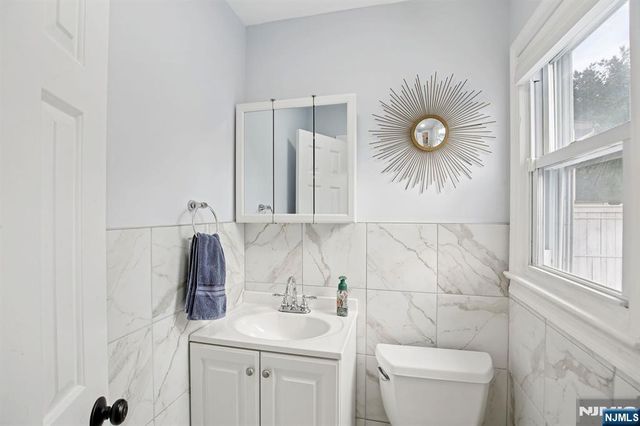 82 Eaton Place, Bloomfield, NJ 07003