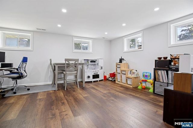 82 Eaton Place, Bloomfield, NJ 07003