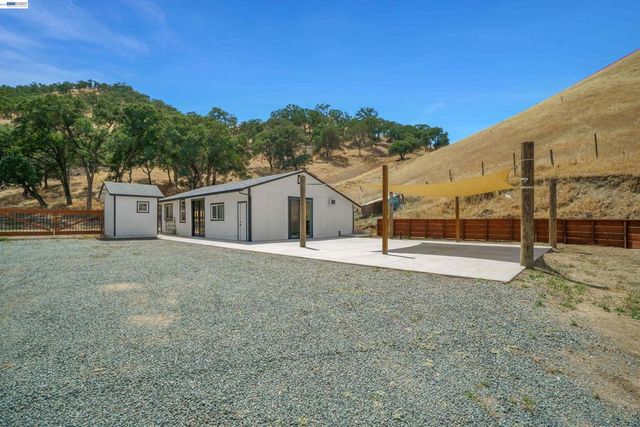 16800 Marsh Creek Rd, Clayton, CA 94517