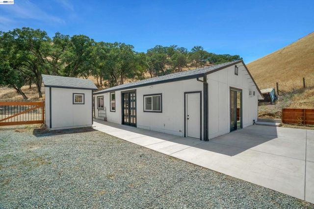 16800 Marsh Creek Rd, Clayton, CA 94517