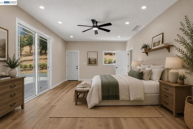 16800 Marsh Creek Rd, Clayton, CA 94517