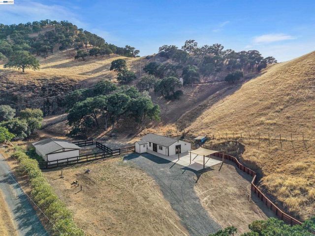 16800 Marsh Creek Rd, Clayton, CA 94517