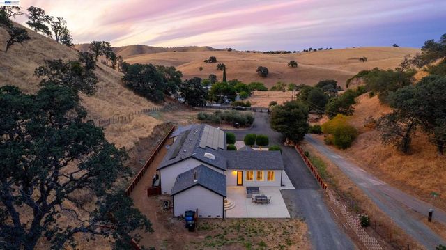 16800 Marsh Creek Rd, Clayton, CA 94517