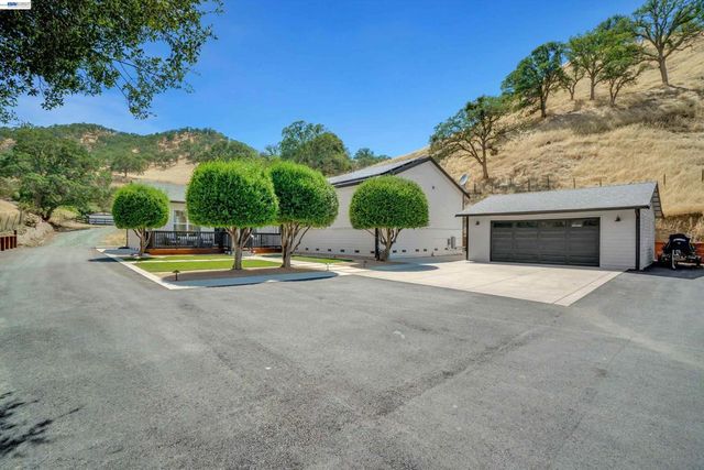 16800 Marsh Creek Rd, Clayton, CA 94517