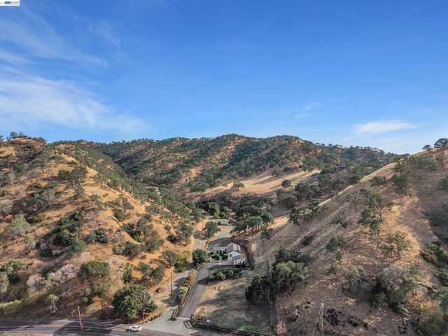 16800 Marsh Creek Rd, Clayton, CA 94517