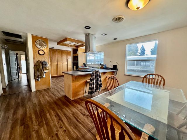 2863 Butte House Rd, Yuba City, CA 95993