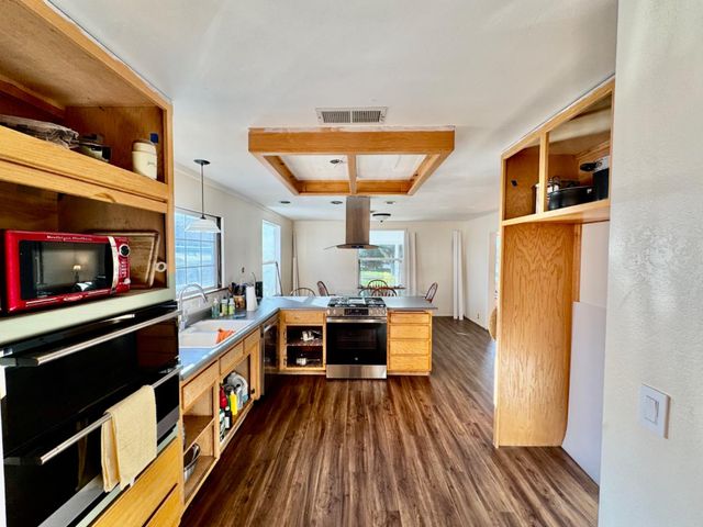 2863 Butte House Rd, Yuba City, CA 95993