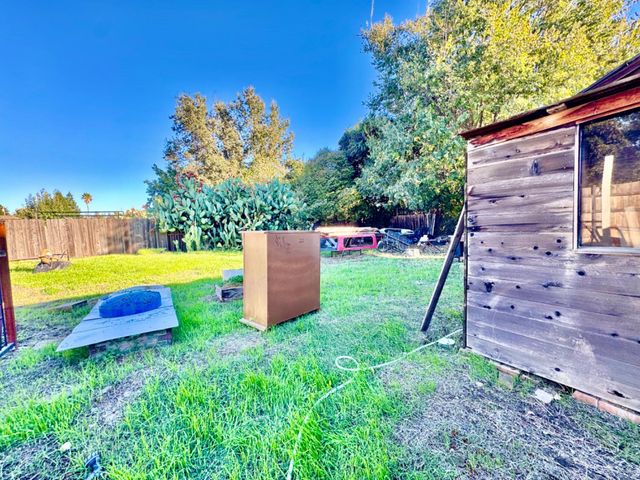 2863 Butte House Rd, Yuba City, CA 95993