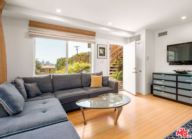 3116 Johnston Street, Los Angeles, CA 90031