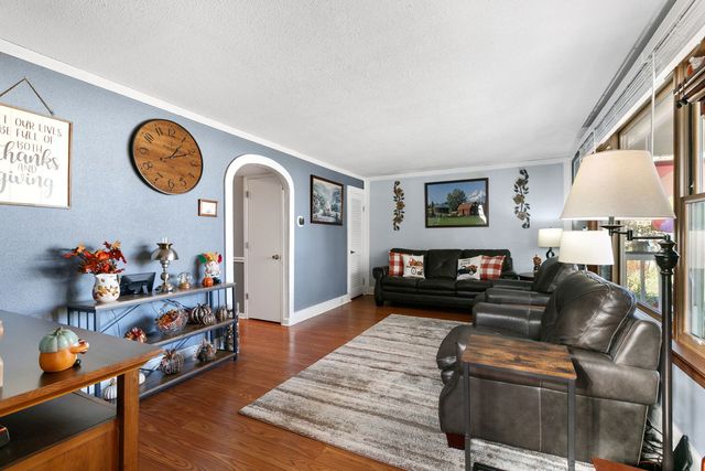 9408 S 55th Avenue, Oak Lawn, IL 60453