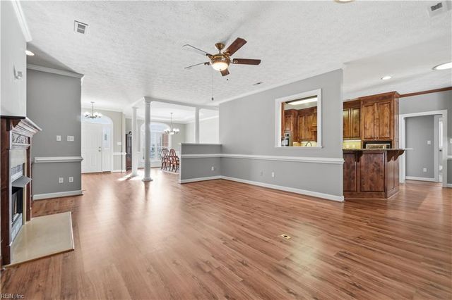 111 Lance WAY, Yorktown, VA 23693