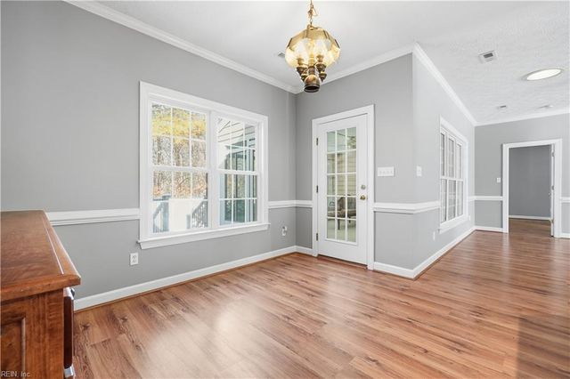 111 Lance WAY, Yorktown, VA 23693