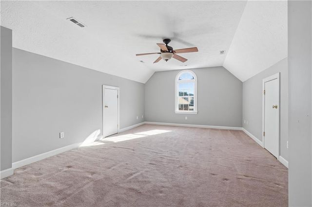 111 Lance WAY, Yorktown, VA 23693