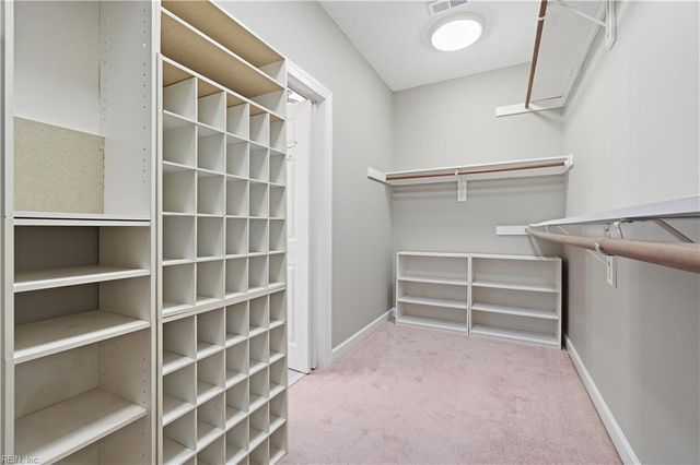 111 Lance WAY, Yorktown, VA 23693