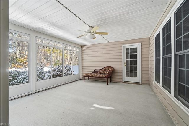 111 Lance WAY, Yorktown, VA 23693