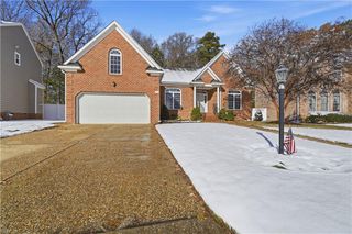 111 Lance WAY, Yorktown, VA 23693