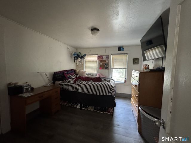 40 Doane Street, Manchester, CT 06042