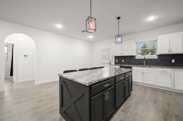 6771 NW County Road 1146, Barry, TX 75102