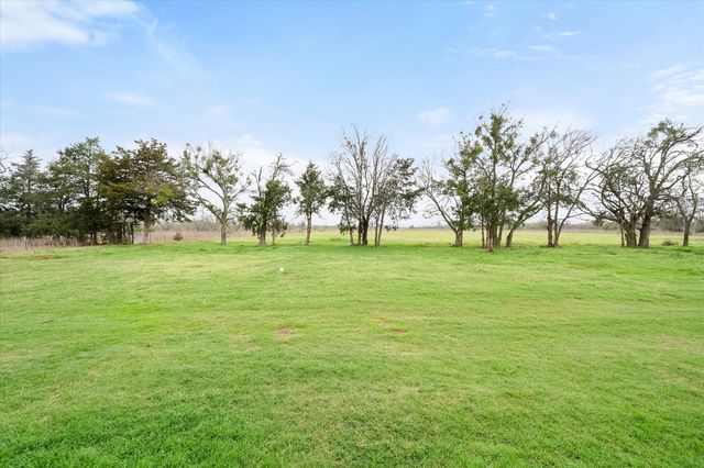 6771 NW County Road 1146, Barry, TX 75102