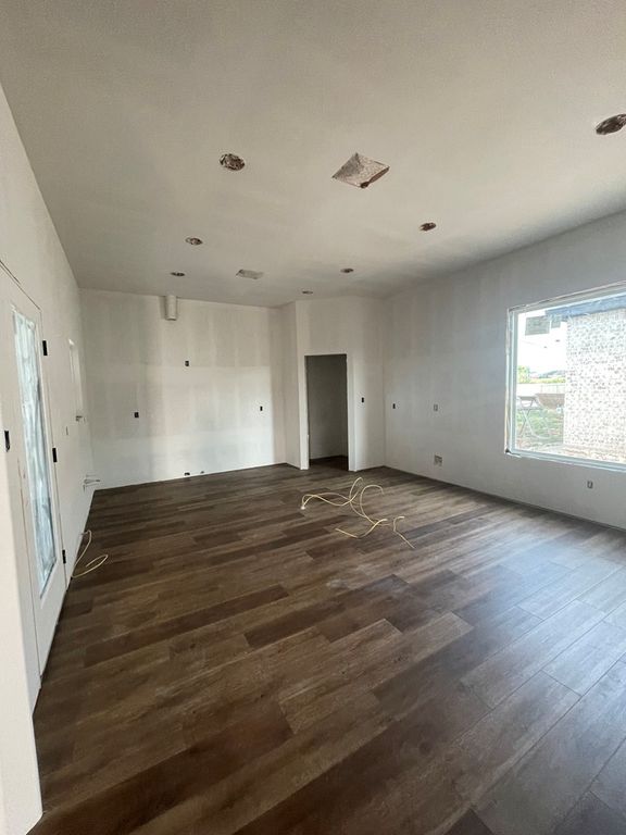 Image 4 of property listing at 5516 Slayde St, San Angelo, TX 76904