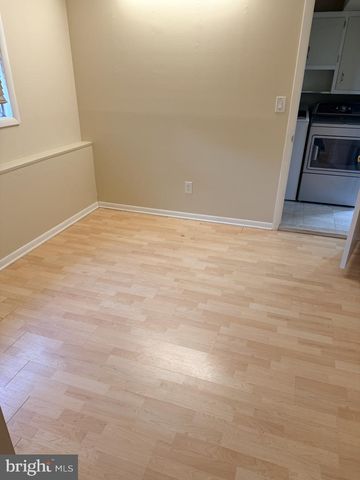 106 ADRIENNE AVE, Blackwood, NJ 08012