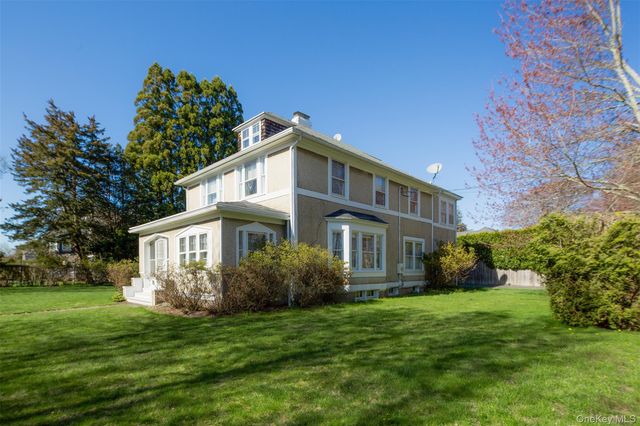 80 Lewis Street, Southampton, NY 11968