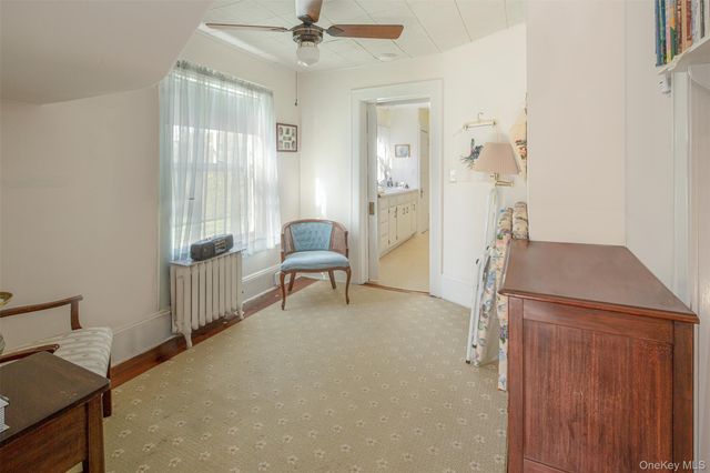 80 Lewis Street, Southampton, NY 11968