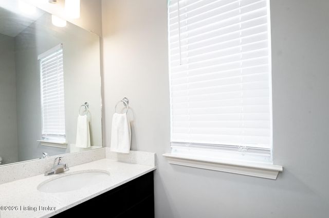 12007 Parkview Trace Dr, Louisville, KY 40229