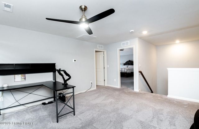 12007 Parkview Trace Dr, Louisville, KY 40229
