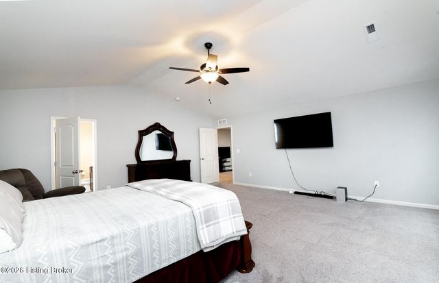12007 Parkview Trace Dr, Louisville, KY 40229
