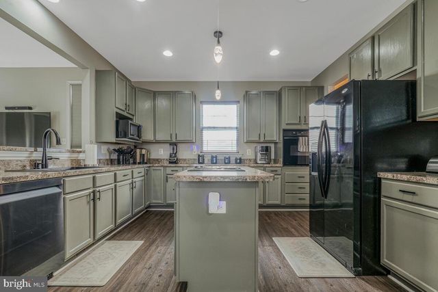 3927 HEDGEMEADE CT, White Plains, MD 20695